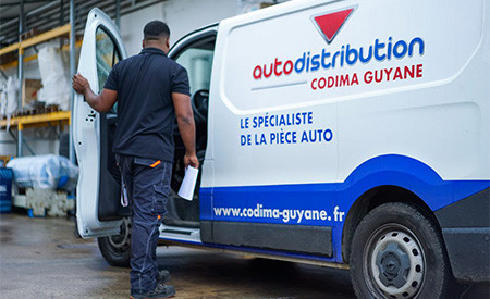 homme vehicule